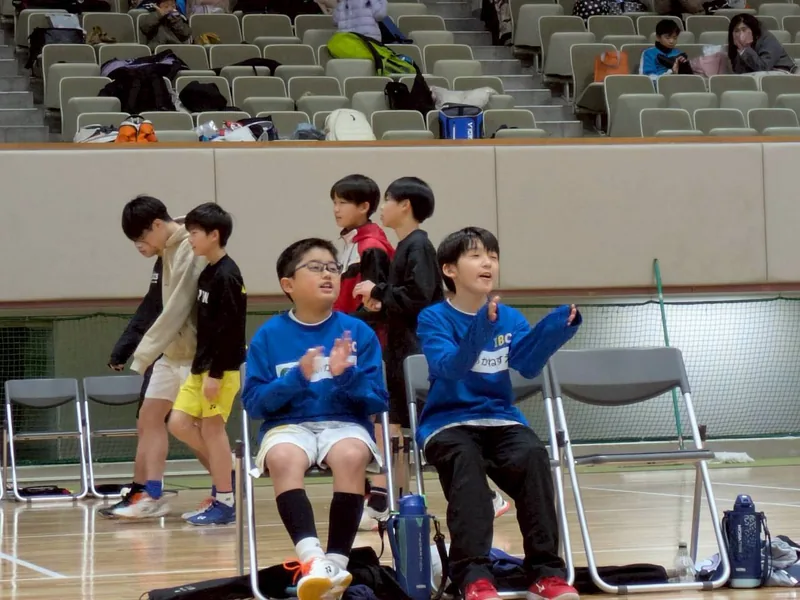 井堀バドミントンクラブの活動写真