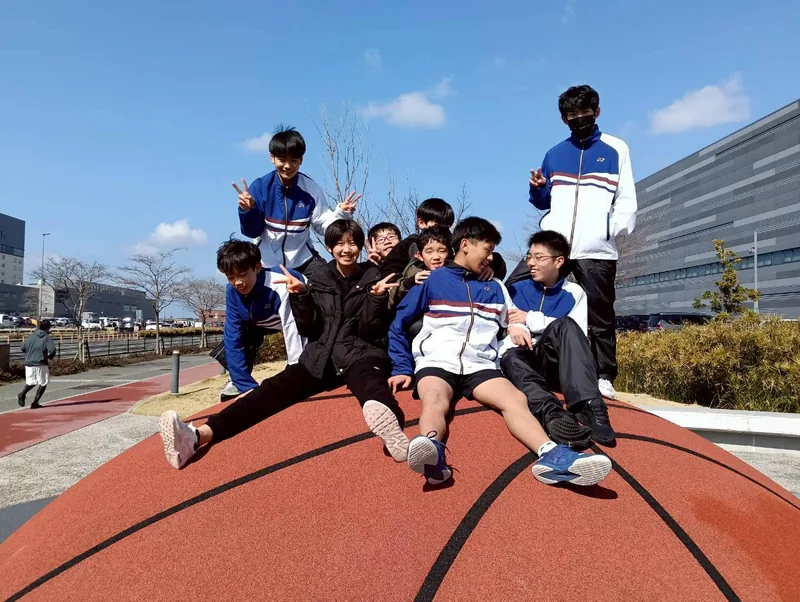井堀バドミントンクラブの活動写真