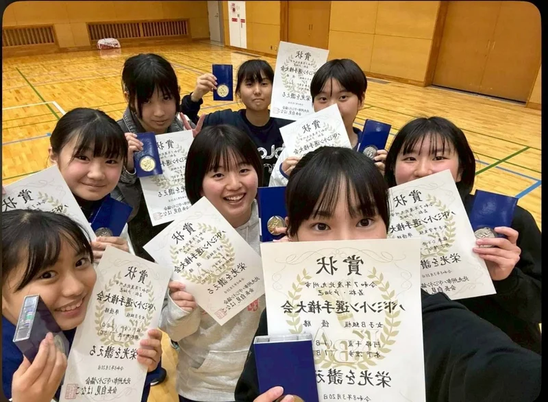 井堀バドミントンクラブの活動写真